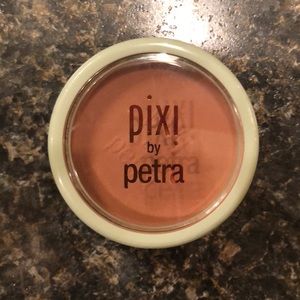 Pixi by Petra Blush: Beach Rose